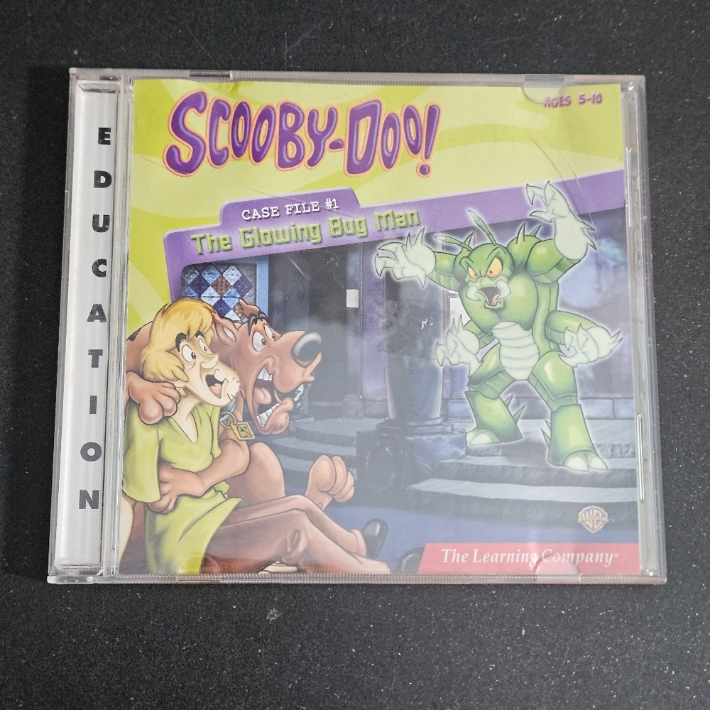 Scooby Doo! Case File #1: The Glowing Bug Man CD-Rom PC Game 2002